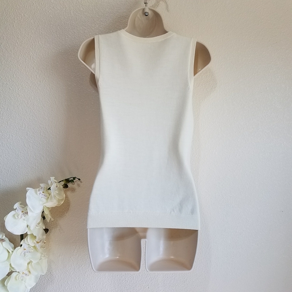 St. John Wool Tank - Picture 2 of 8